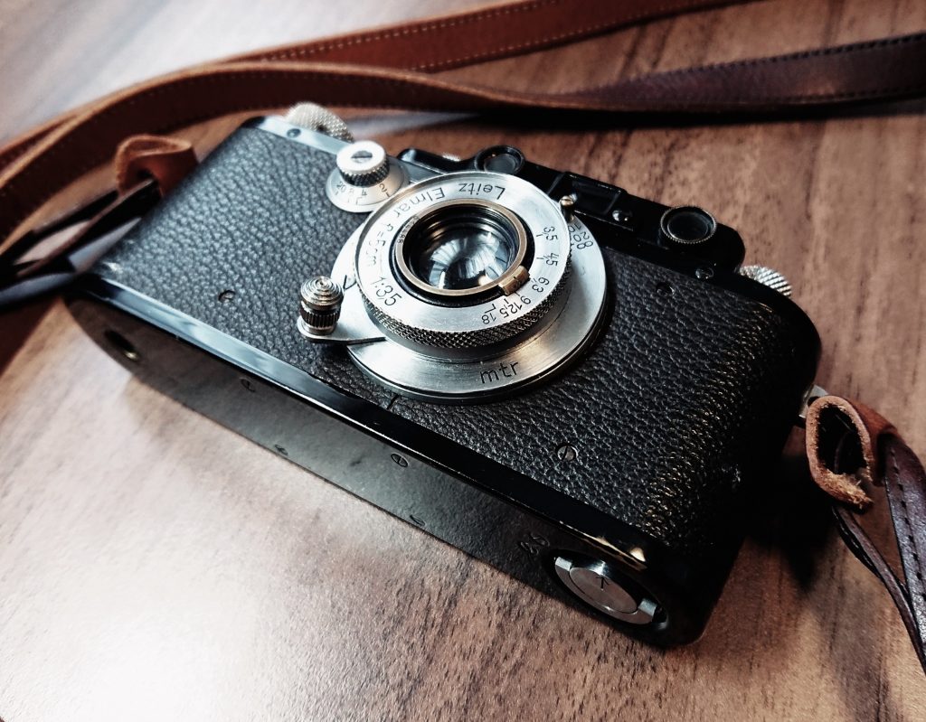 Leica DⅢ】やっぱりバルナックライカが…│ヒカリノシルシ